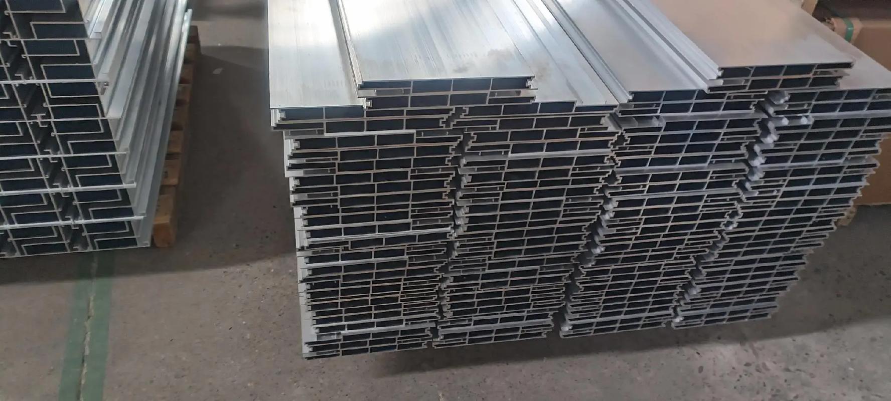 工業鋁型材 大型定制加工引領制造業新篇章